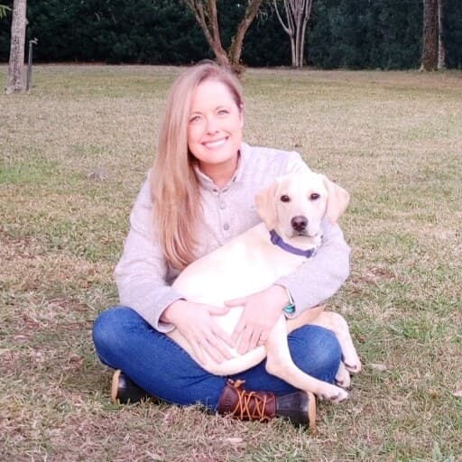 Photo of Dr. Lisa Littlejohn