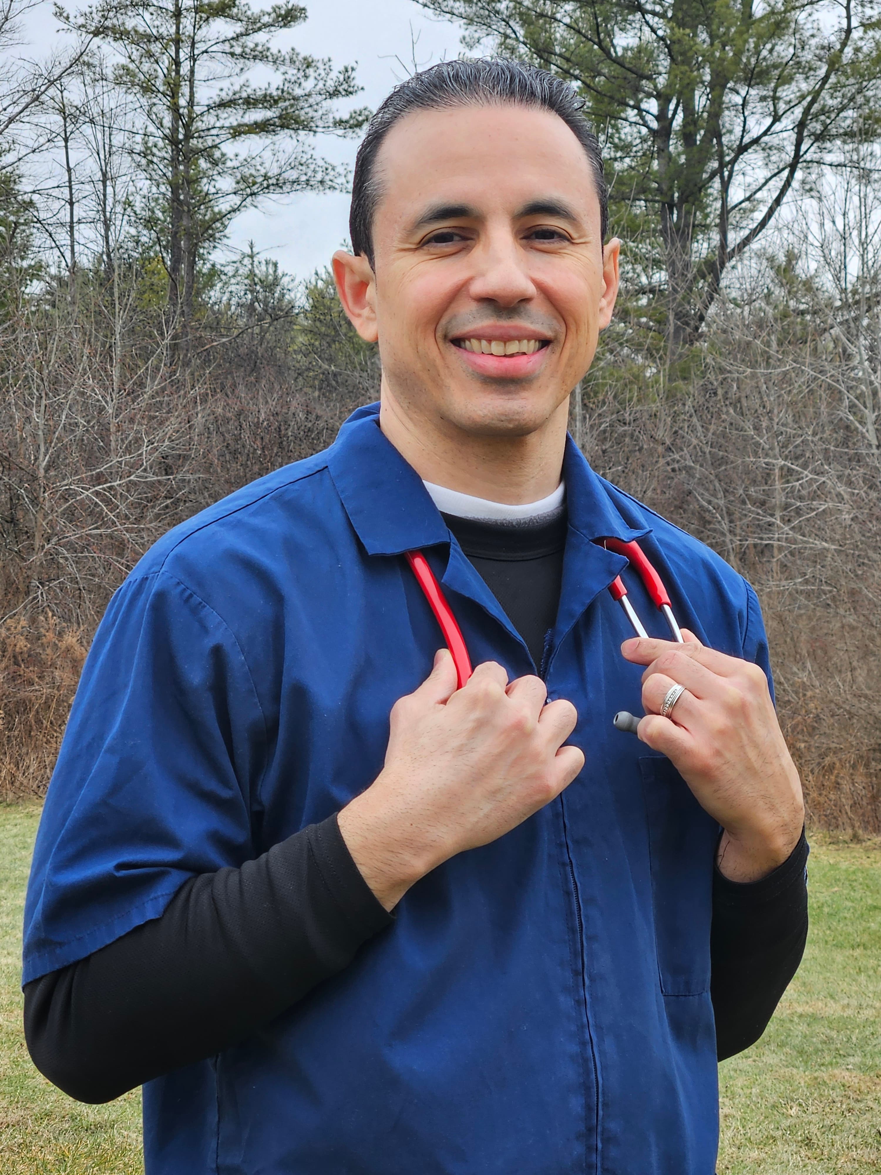 Photo of Dr. Jorge Adarraga